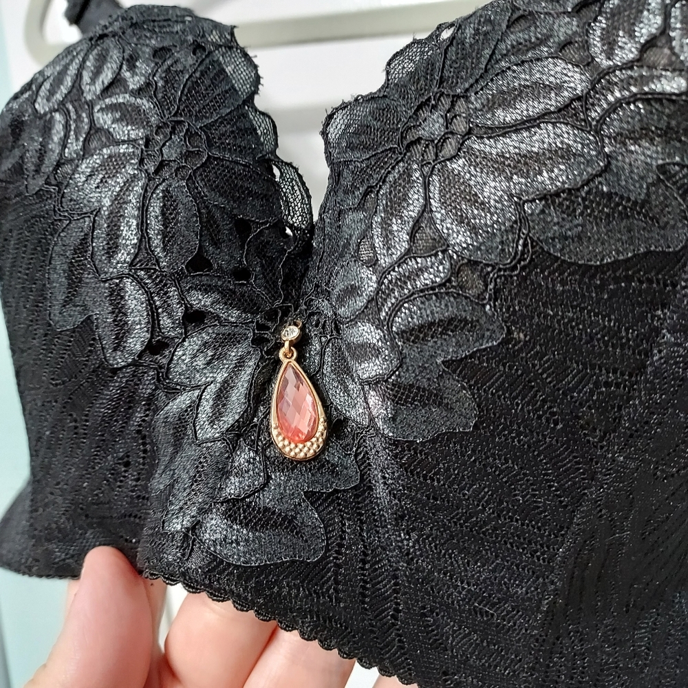 Kontvom Plus push up black bra 38
